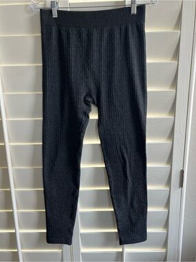 Faded Glory Dark Grey Ribbed Knit Leggings